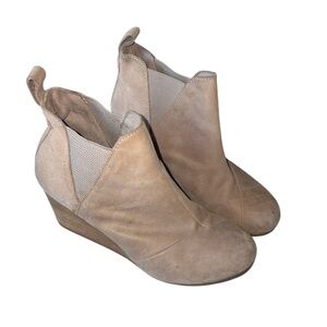 Toms Beige Ankle Booties
